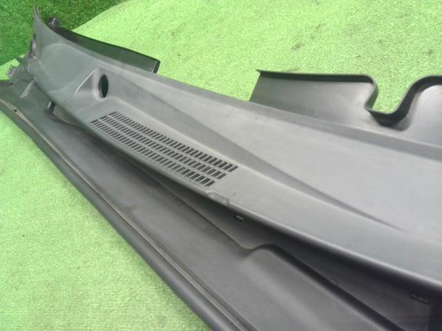 カムリ カウルトップパネル DAA-AXVH70 55701-33260