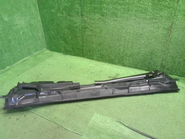 カムリ カウルトップパネル DAA-AXVH70 55701-33260