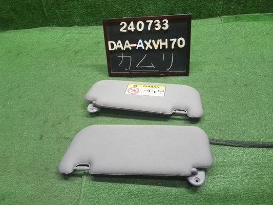 カムリ サンバイザー DAA-AXVH70 74310-33G90-B0