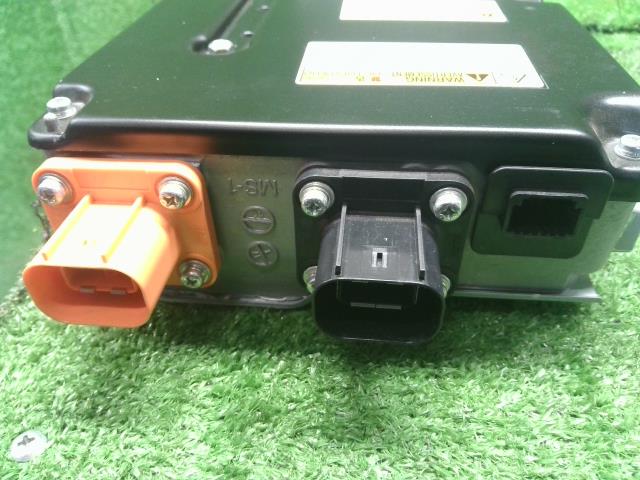プリウス ＨＶ・ＥＶ・ＦＣＶインバーター DLA-ZVW52 G9200-49105