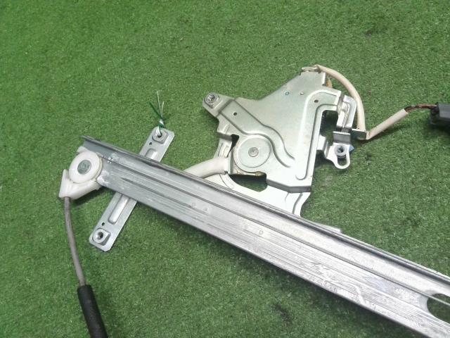 エリシオン 右Ｒドアレギュレータ・モーター DBA-RR5 72710-SJK-J02