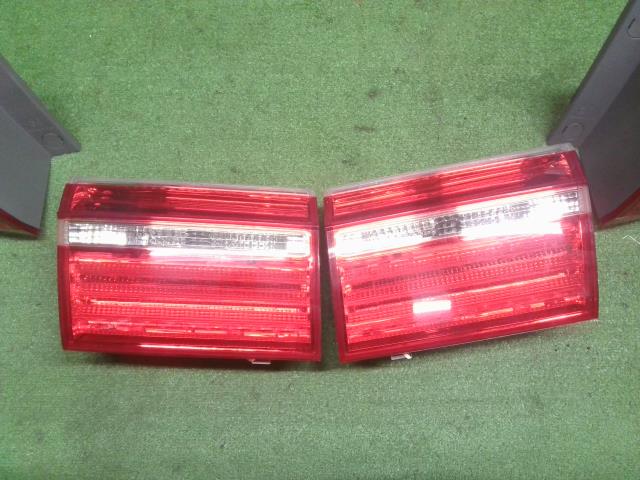 エリシオン 左テールランプ DBA-RR5 33551-SYK-003