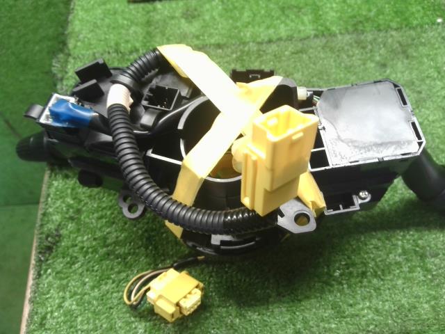 エリシオン ディマースイッチ DBA-RR5 35255-SFE-J01