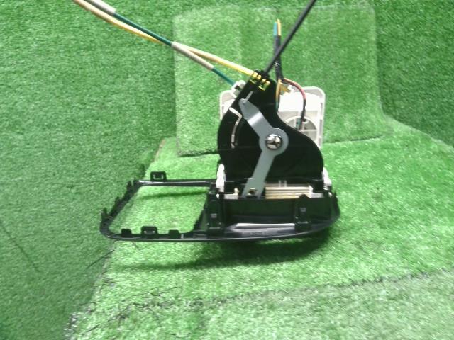 キャロル Ａ／Ｃスイッチパネル DBA-HB36S 1A35-61-19Z