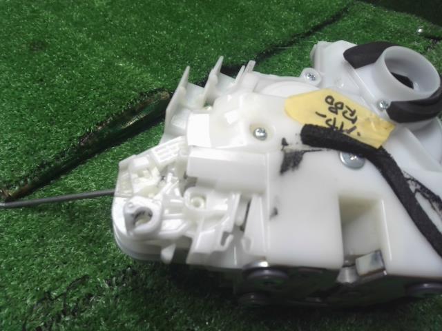 キャロル 右Ｆドアロックソレノイド DBA-HB36S 1A40-58-310D