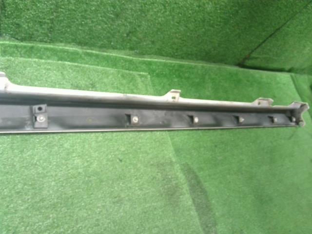 ムーヴ 右サイドステップ DBA-LA110S 75853-B2140-A0