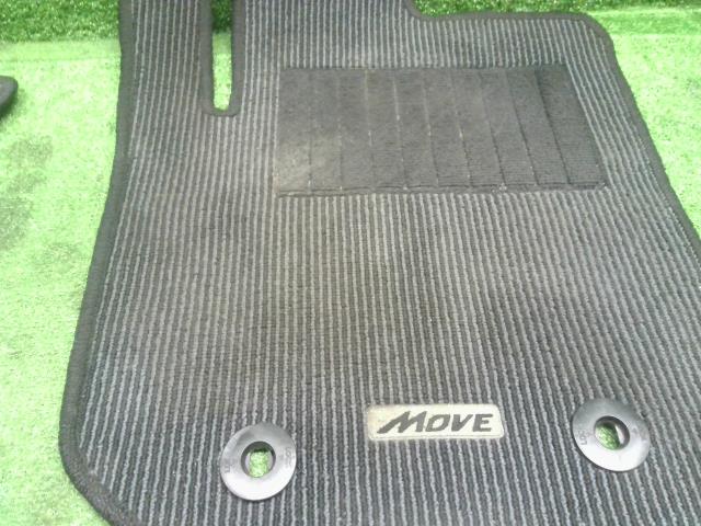ムーヴ フロアマット DBA-LA110S