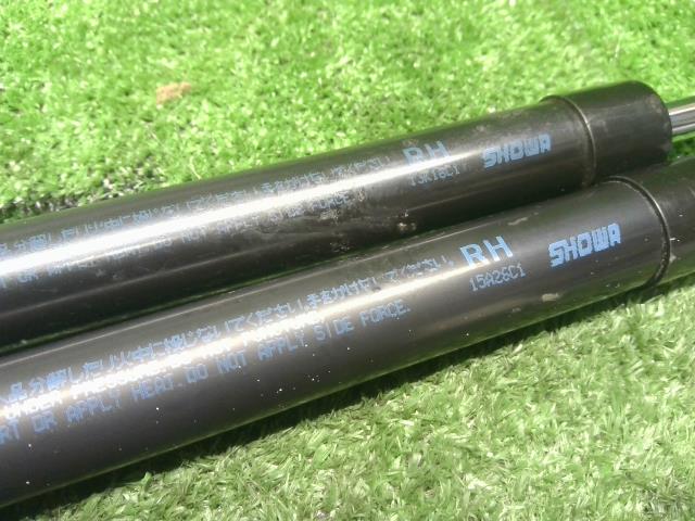エブリィ バックドアダンパー EBD-DA17V 81850-64P00,81860-64P00