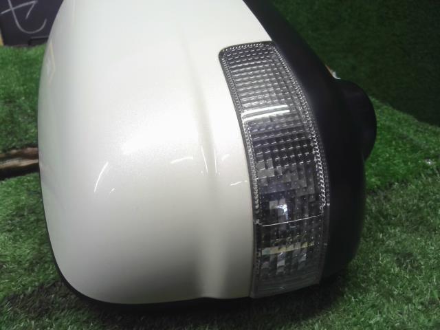 セレナ 右サイドミラー DBA-FC26 96301-3GR9C