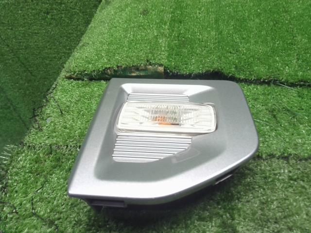 ウェイク マーカーランプ DBA-LA700S 81730-B2130
