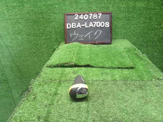 ウェイク 内装部品 DBA-LA700S