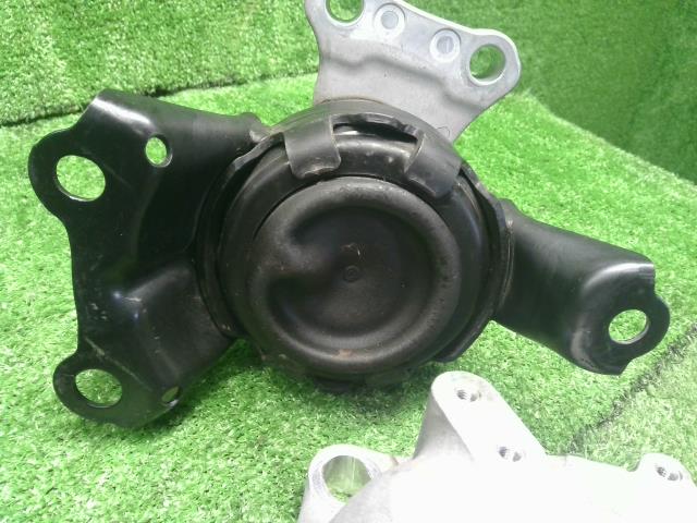フィット E/G部品 DAA-GP5