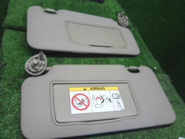 フィット サンバイザー DAA-GP5 83230-T5A-J01ZB