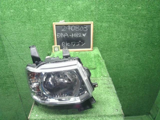 ｅＫワゴン 右ヘッドランプＡＳＳＹ DBA-H82W 8301A602