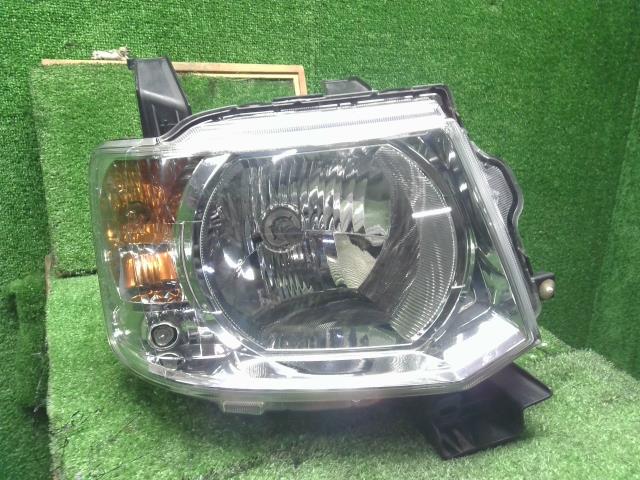 ｅＫワゴン 右ヘッドランプＡＳＳＹ DBA-H82W 8301A602