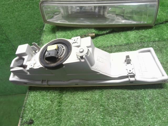 タント 左フォグランプ CBA-L385S 08569-K2001