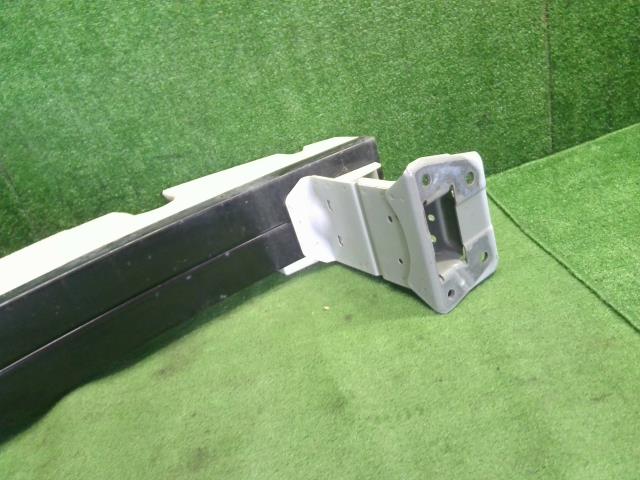 リーフ Ｆバンパーホースメント ZAA-ZE1 62032-5SA0A