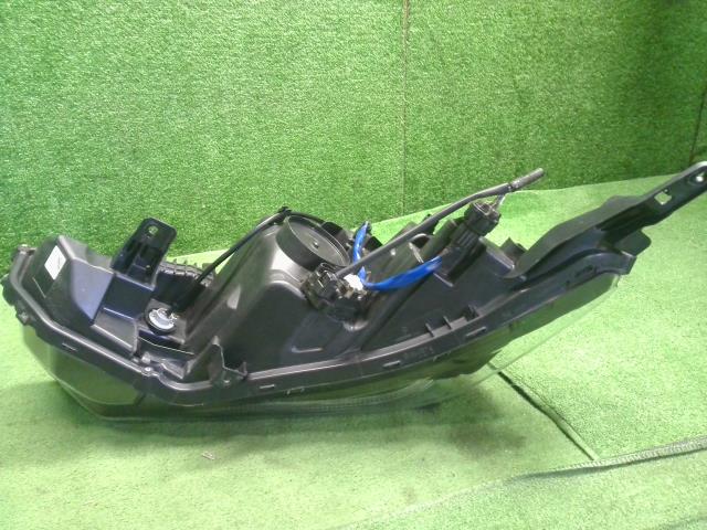 リーフ 左ヘッドランプＡＳＳＹ ZAA-ZE1 26060-5SK5A