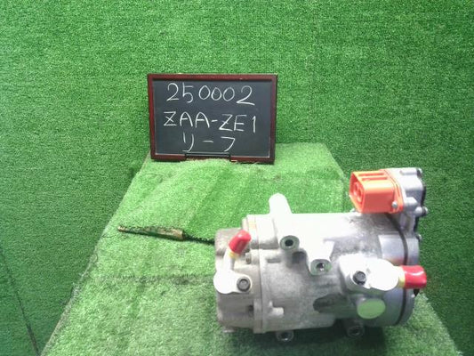リーフ Ａ／Ｃコンプレッサー ZAA-ZE1 92600-4BC0A