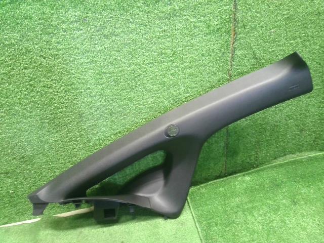 リーフ 内装部品 ZAA-ZE1 76911-3NK0B