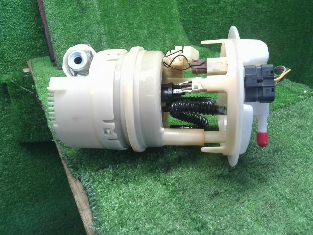 プジョー 307 フューエルポンプ GH-3EHRFJ
