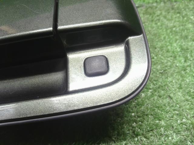 ハスラー アウターハンドル 5AA-MR92S 82850-50M30-ZVD