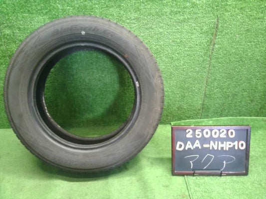 アクア タイヤ DAA-NHP10