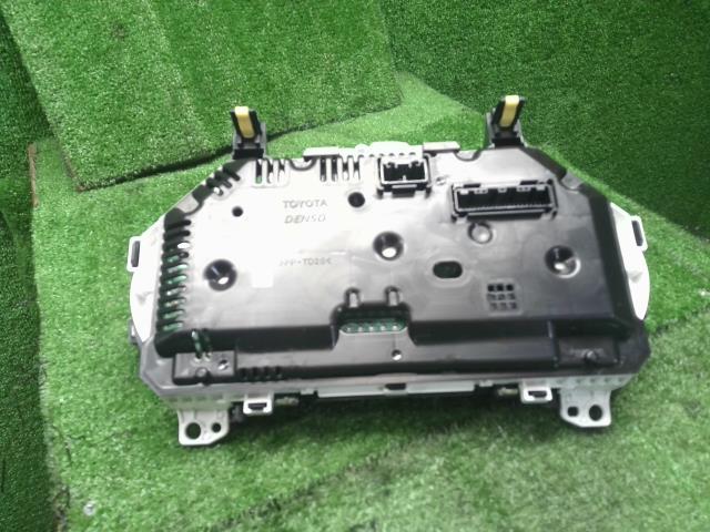 ラクティス スピードメーター DBA-NCP120 83800-5CK00