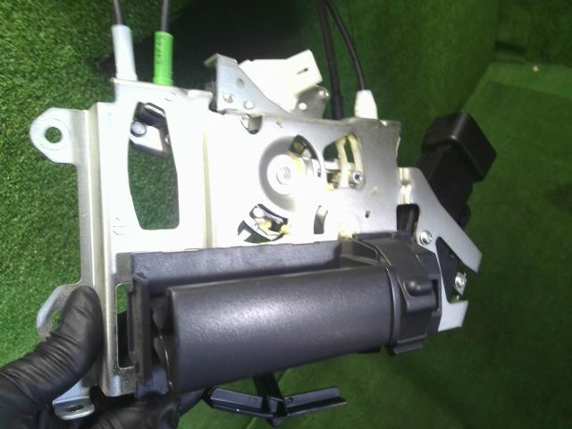 デイズルークス 右Ｒドアロックソレノイド DBA-B21A 82503-6A01J
