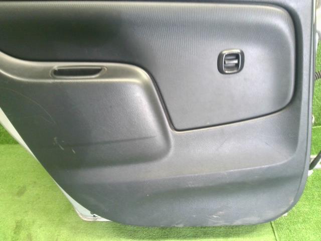 プロボックス 左ＲドアＡＳＳＹ DBE-NCP165V 67004-52590