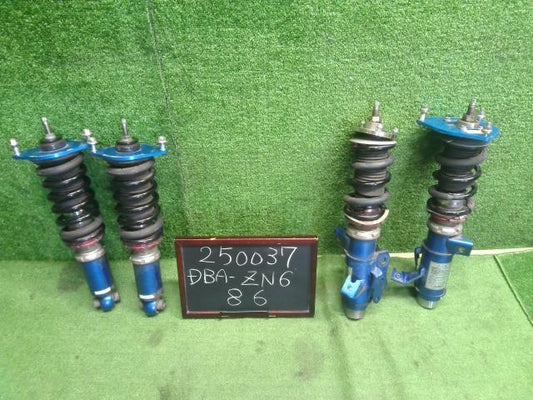 86 ストラット・アブソーバーセット（１台分） DBA-ZN6