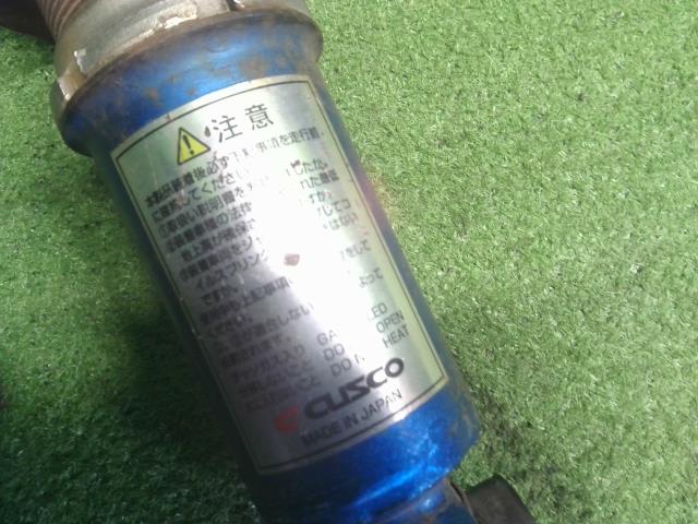 86 ストラット・アブソーバーセット（１台分） DBA-ZN6