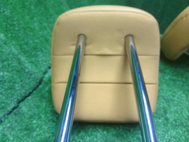 キックス ヘッドレスト