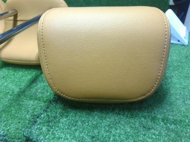 キックス ヘッドレスト