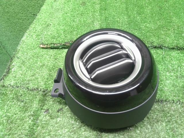 キックス 内装部品