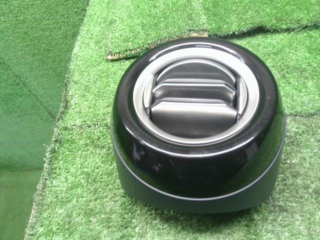 キックス 内装部品