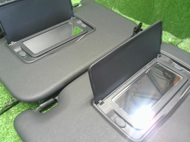 Ｎ－ＢＯＸ サンバイザー DBA-JF3 83230-TTA-N81ZB