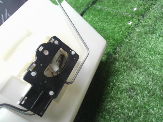 レガシィ フューエルポンプ DBA-BM9 42021AJ140