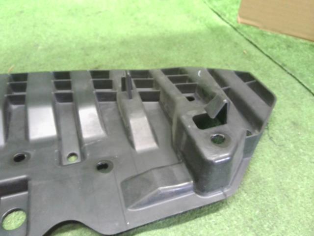 アクア 外装部品 DAA-NHP10 52618-52050