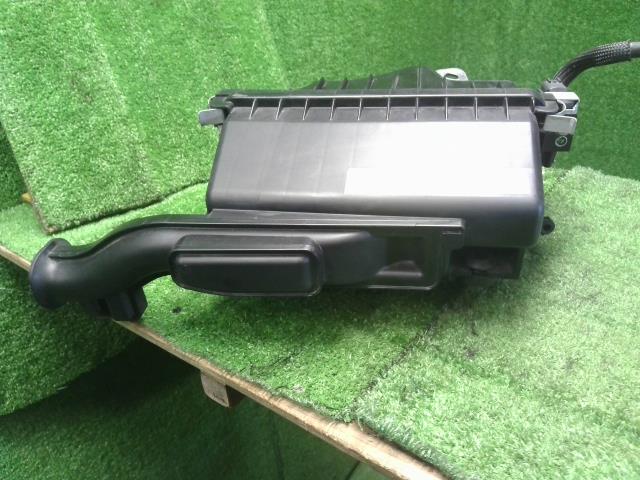 ルークス エアクリーナーＡＳＳＹ 4AA-B48A 16500-7MA0B