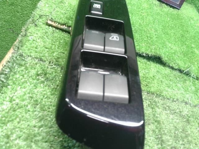 ルークス パワーウインドウスイッチ 4AA-B48A