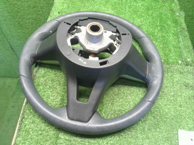 ルークス ステアリングホイール 4AA-B48A