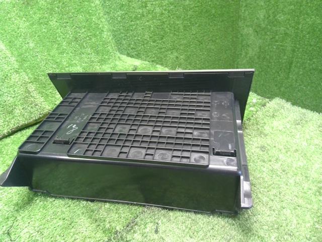 ルークス グローブＢＯＸ 4AA-B48A