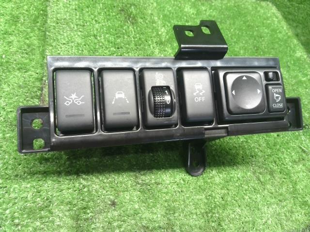 NV150 ＡＤ スイッチ DBF-VY12 25570-CT01C