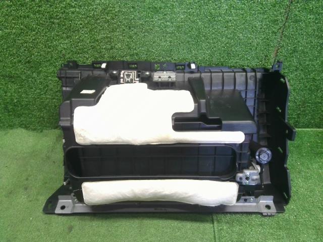 アコード グローブＢＯＸ DAA-CR6 77510-T2M-T01ZB