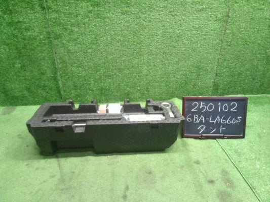 タント 車載工具 6BA-LA660S 09111-B2011