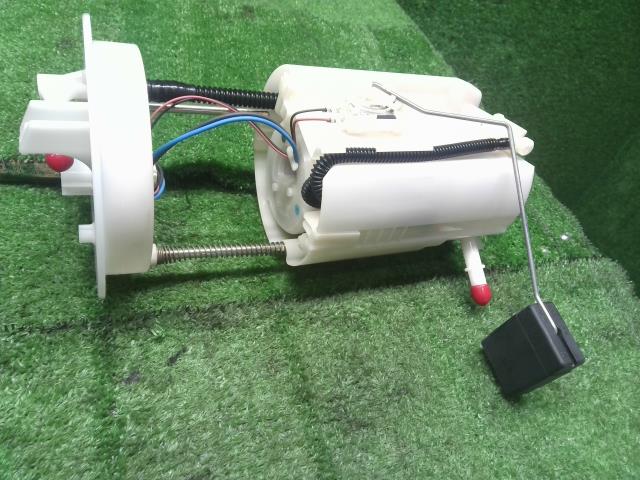 フォレスター フューエルポンプ 5BA-SK9 42021FL040