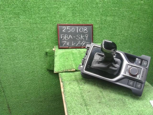 フォレスター シフトレバー 5BA-SK9 35111SJ000