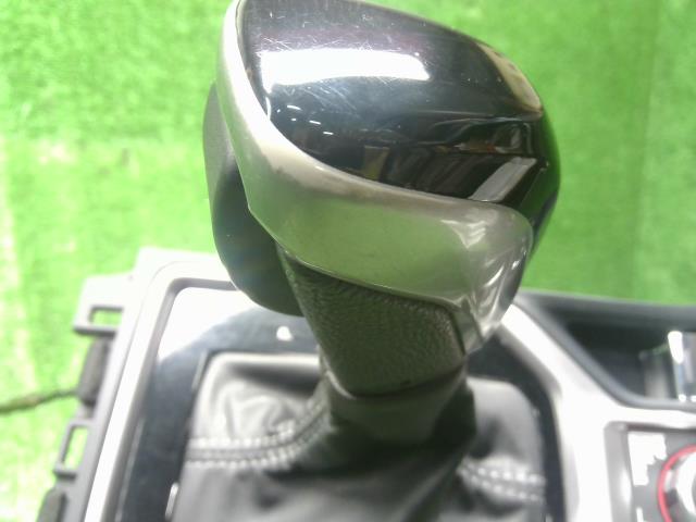 フォレスター シフトレバー 5BA-SK9 35111SJ000