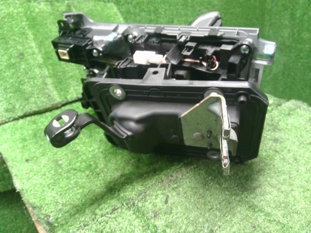 フォレスター シフトレバー 5BA-SK9 35111SJ000